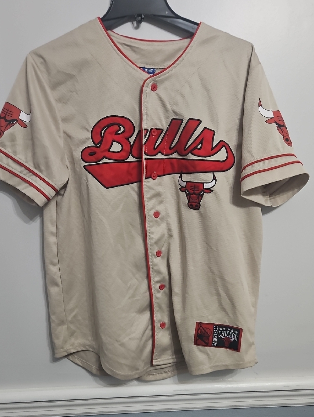 NBA Chicago Bulls Beige & Red Basketball Jersey